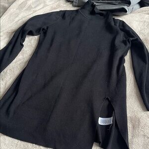 Cable & Gauge Black Knit Top